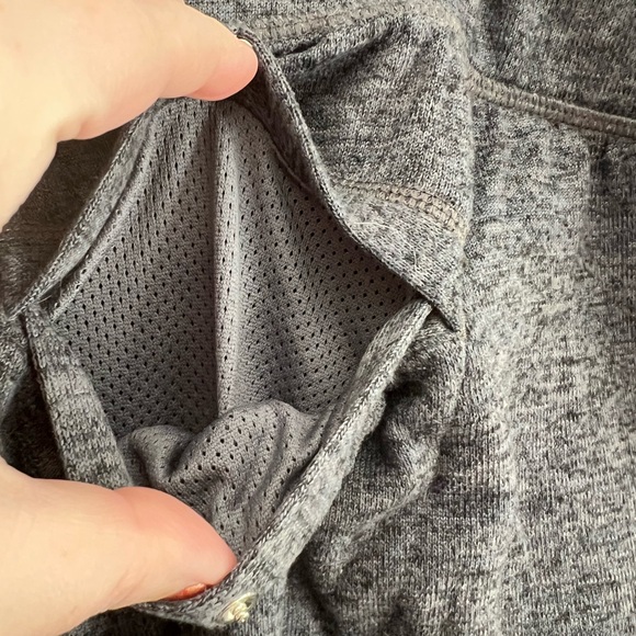 Gray joggers ￼ - Picture 9 of 10